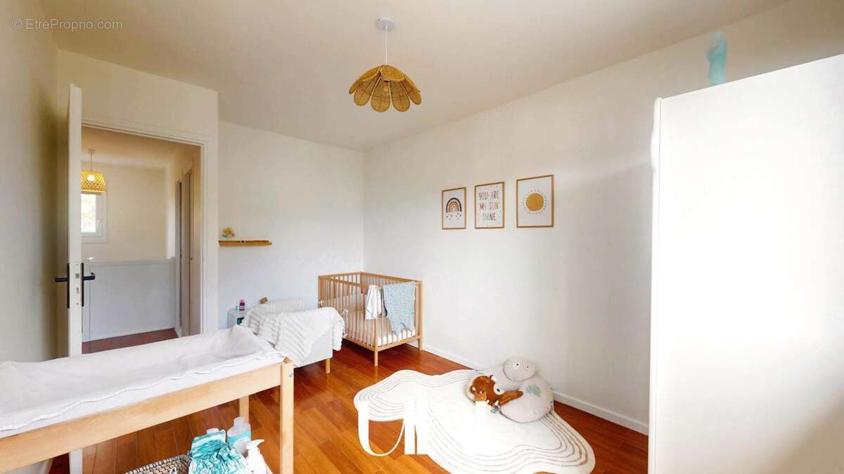 Maison à SAINT-PIERRE-SUR-DIVES