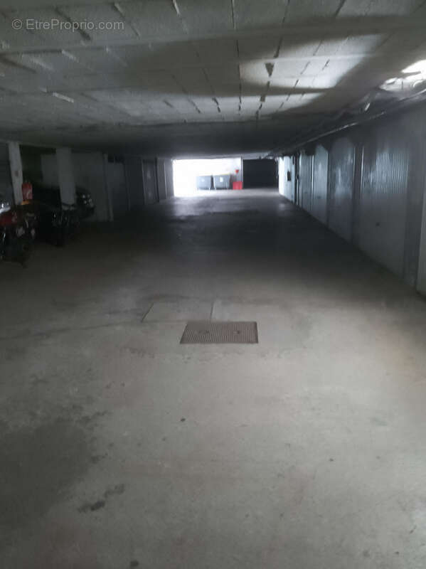 Parking à NICE