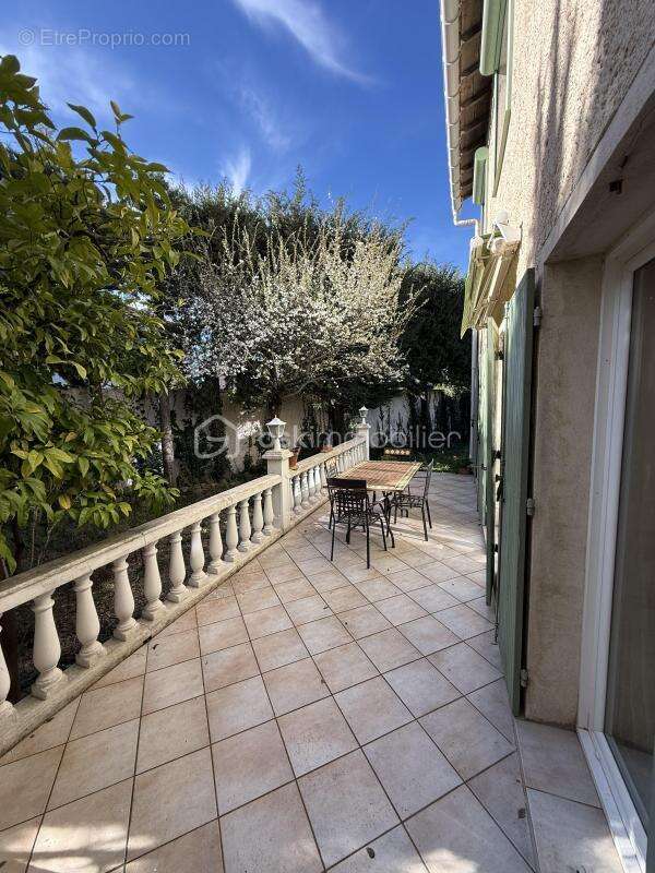 Maison à SALON-DE-PROVENCE