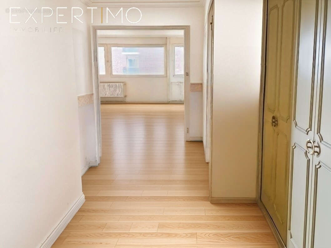 Appartement à EU
