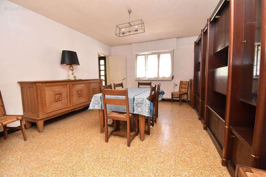 Maison à FONTAINE-AU-PIRE