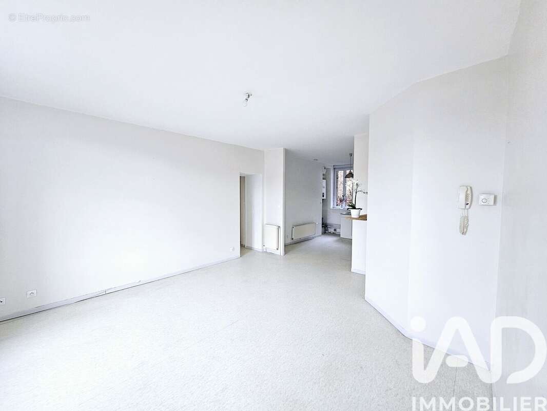 Photo 2 - Appartement à MONTCY-NOTRE-DAME