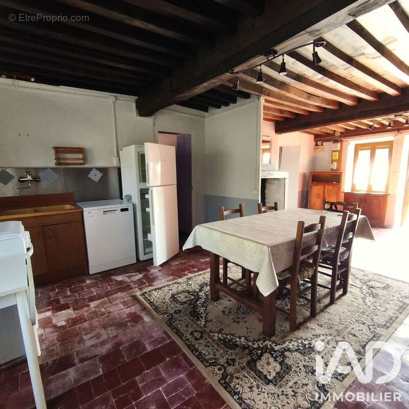 Maison 90 m² à Saint-Germain-Des-Champs  - photo 5