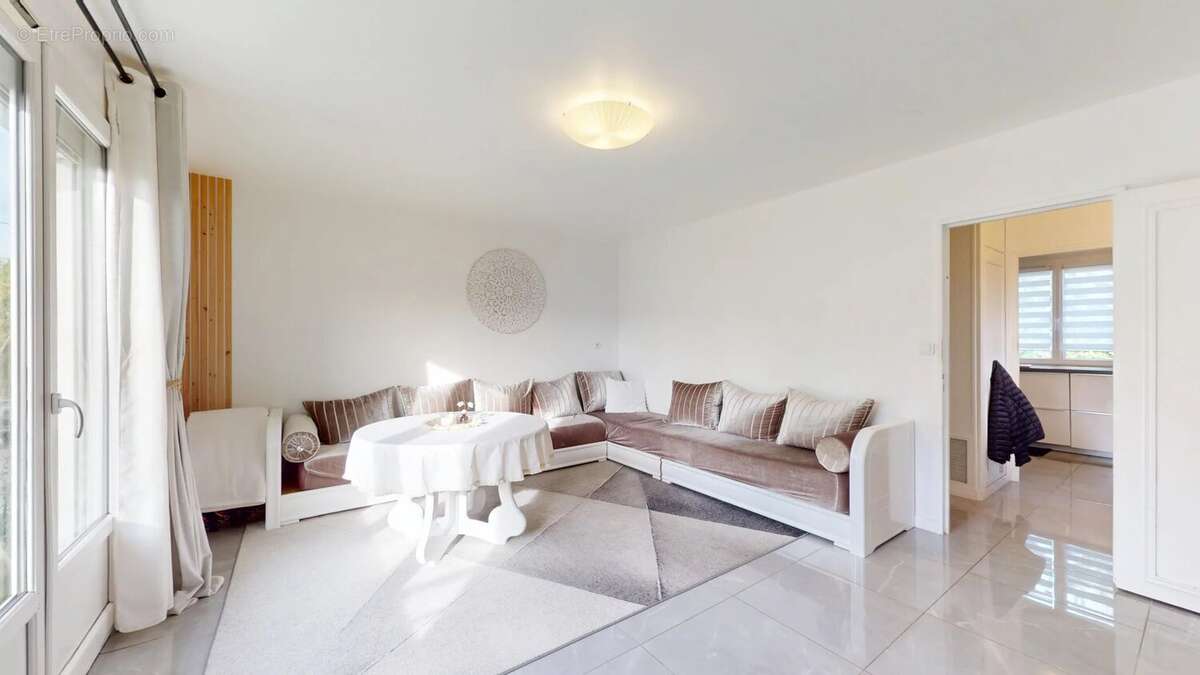 Maison à MONTFERMEIL