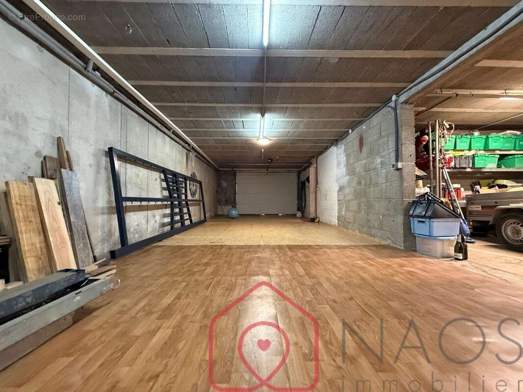 Maison familiale rénovée de 113 m²  Sous-sol complet  Terrasse 70 m2 piscine et cuisine d'été - photo 12