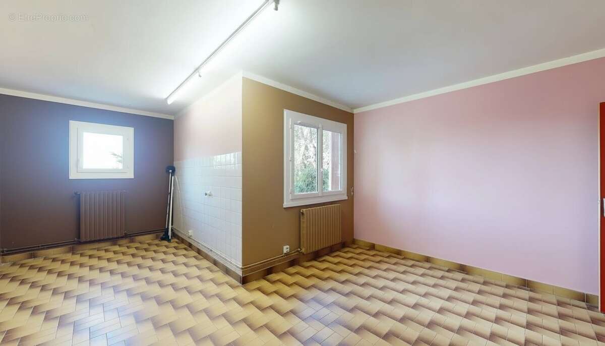 Propriété bourgeoise - Agglo RODEZ - 7810m2 Terrain - photo 13