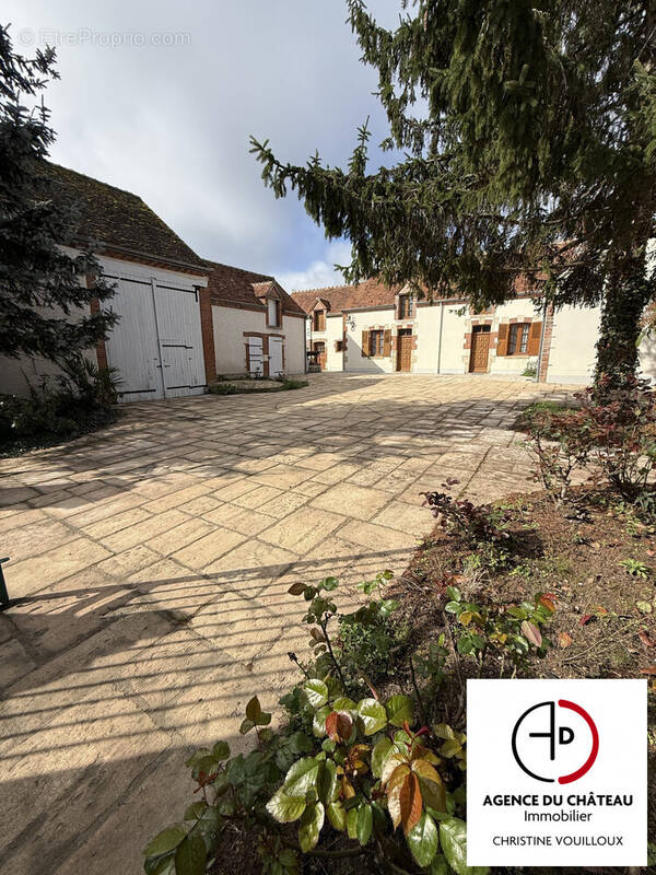 Maison à SAINT-PERE-SUR-LOIRE