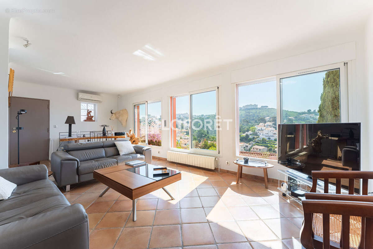 Maison à MARSEILLE-7E