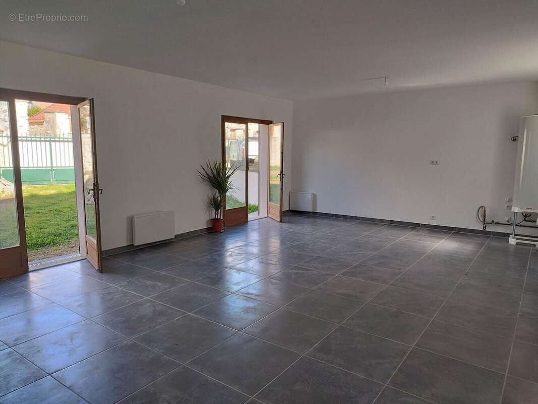 Maison 117 m² à Lommoye  - photo 3