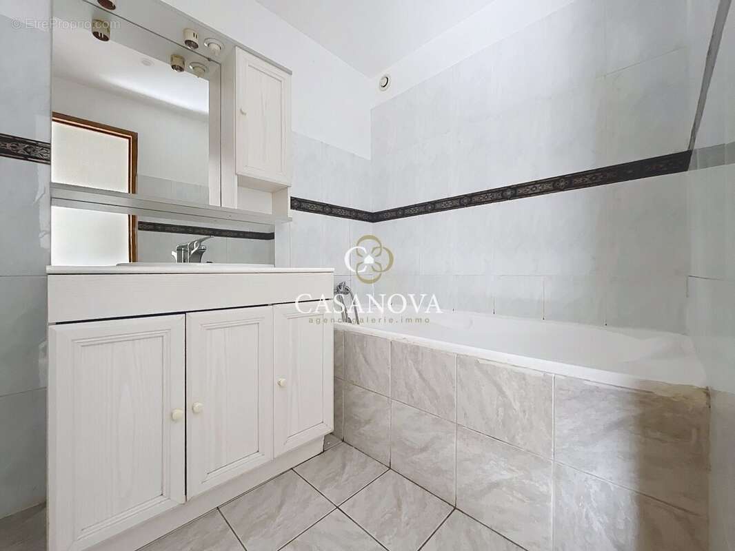 Maison à CLERMONT-L'HERAULT