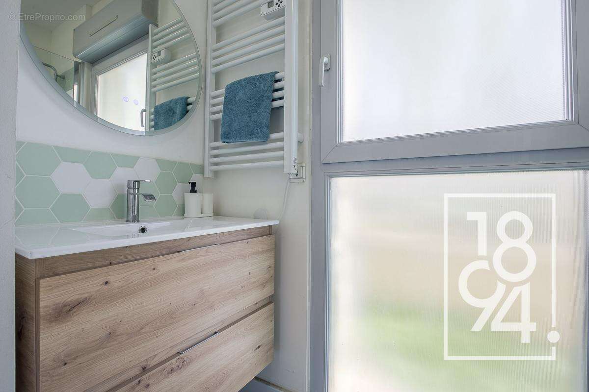 Appartement à MARSEILLE-8E