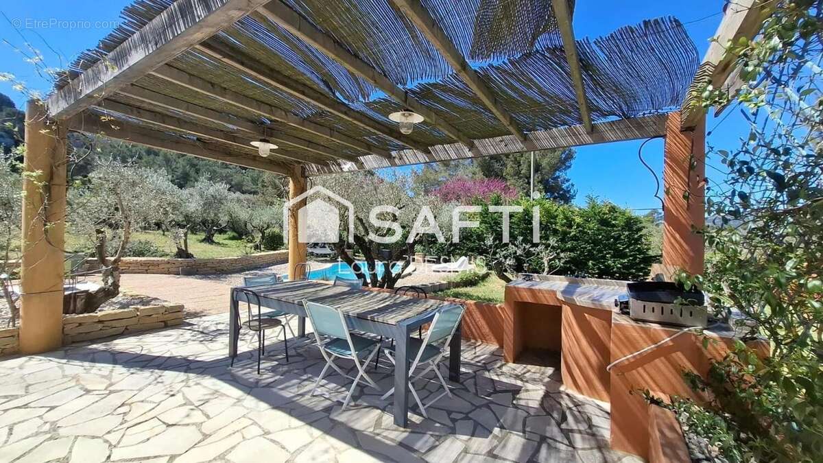 Photo 9 - Maison à CUGES-LES-PINS