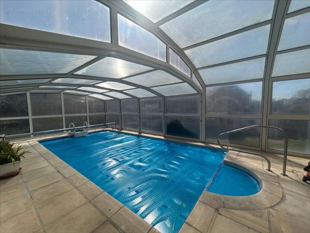 Maison à WARMERIVILLE