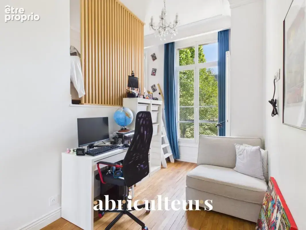 Appartement familial - 189 m² - 7 pièces - Charme de l'ancien - Saint-Mandé - photo 21
