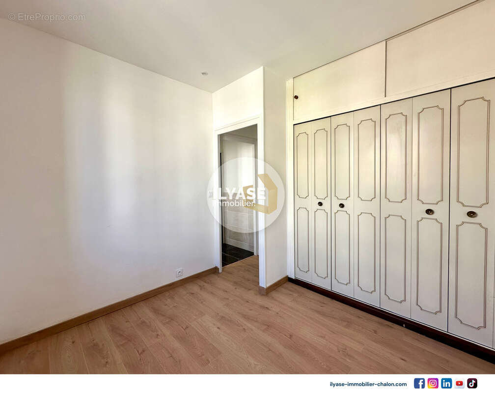 Maison de ville 95 m2  2 ch + 1 br  terrain 240 m2 - photo 17