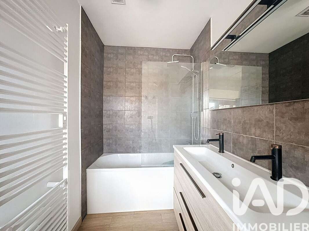 Photo 7 - Maison à CREISSAN