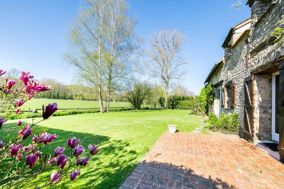 Maison à FONTAINEBLEAU