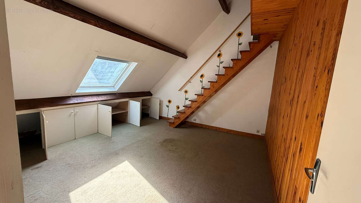 Maison à LE MEE-SUR-SEINE