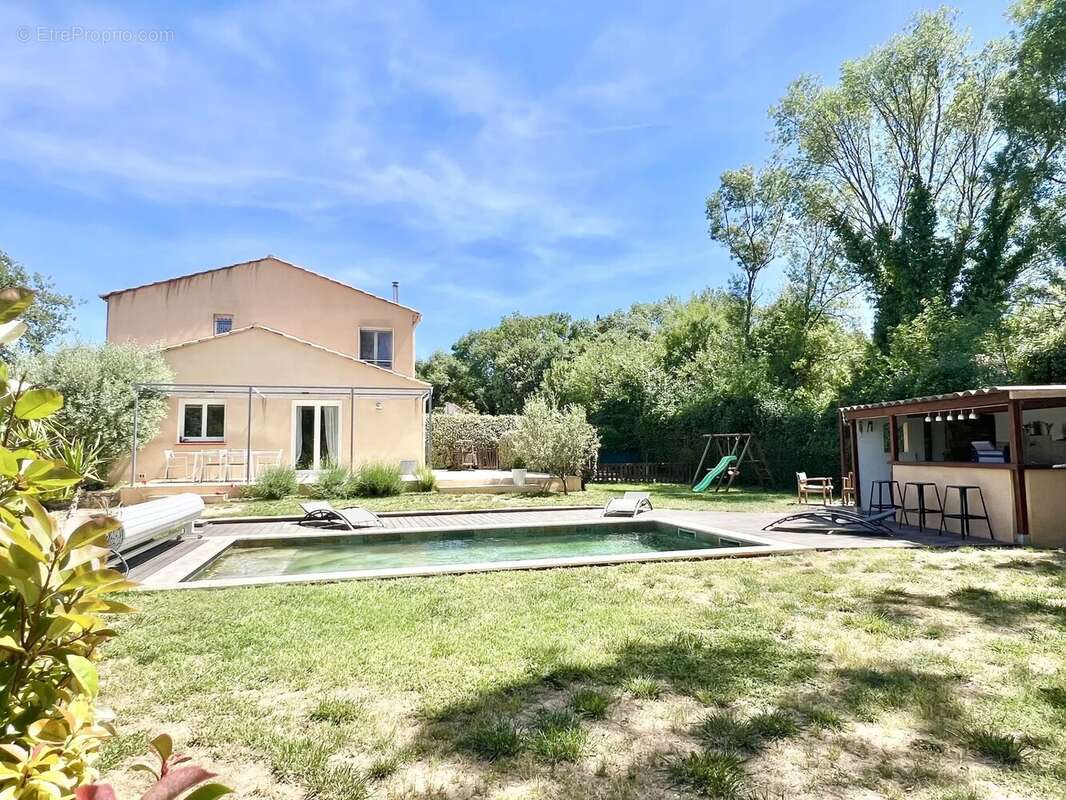 Maison à CAMPS-LA-SOURCE