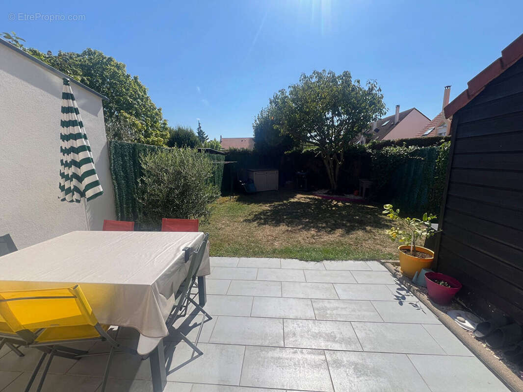 Maison à MONTIGNY-LE-BRETONNEUX