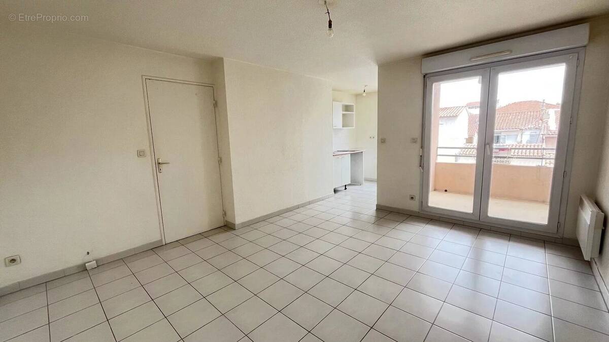 Appartement à PORT-DE-BOUC