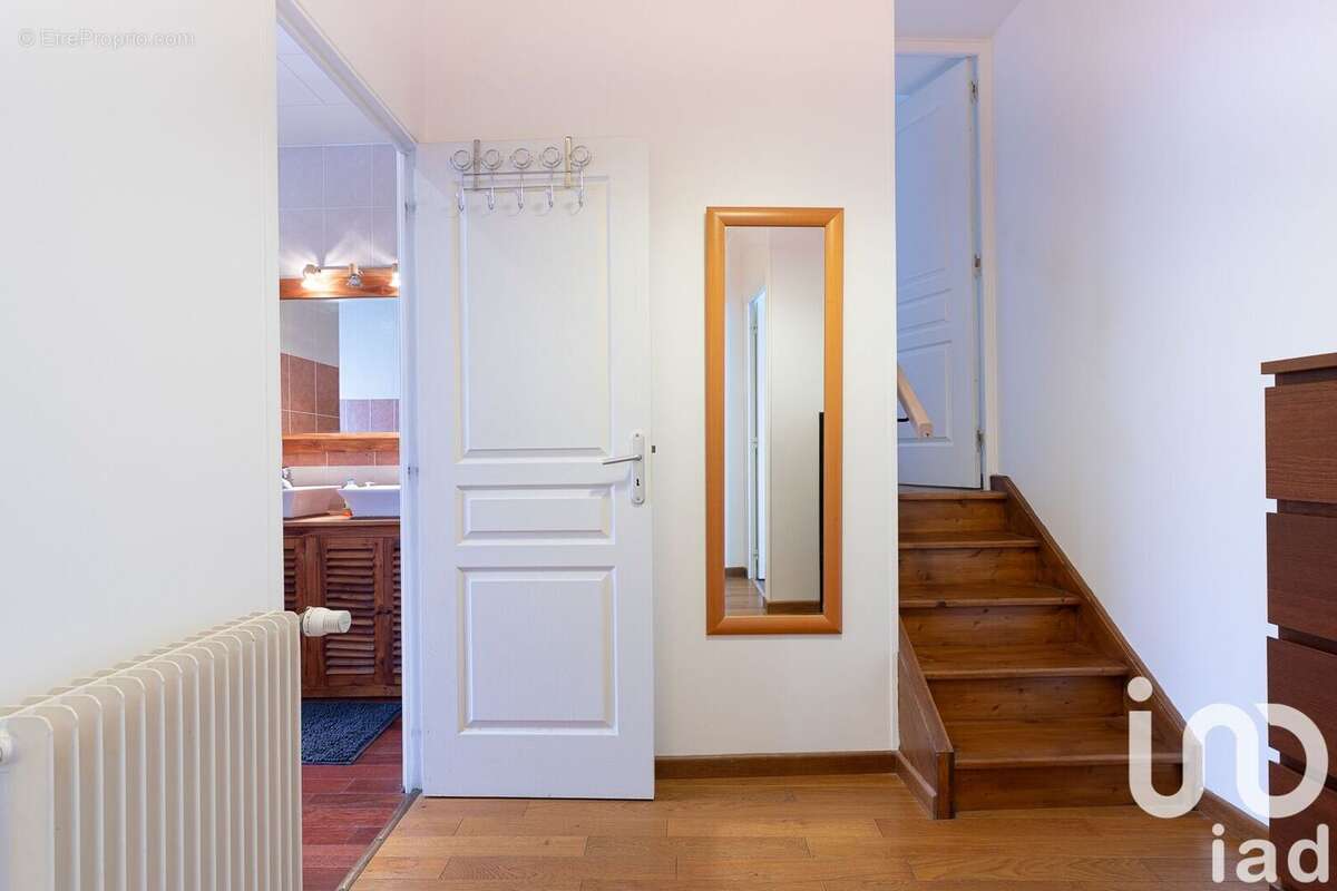 Photo 8 - Maison à SERMAISE