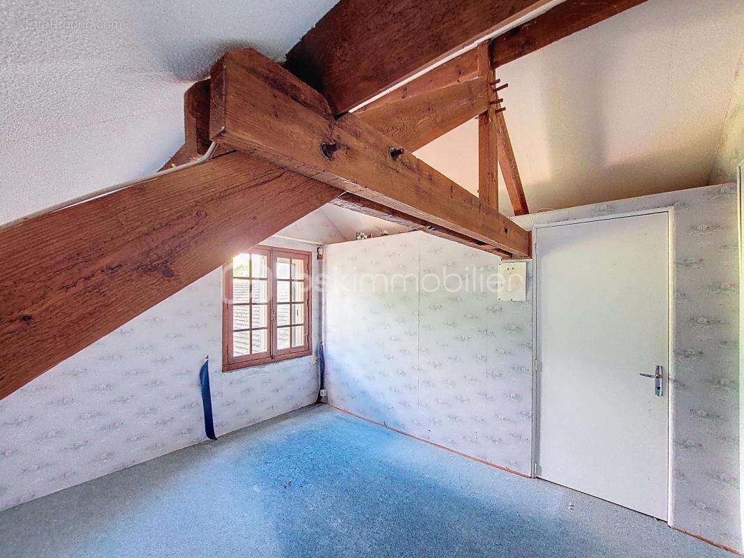 Maison à MONTFARVILLE