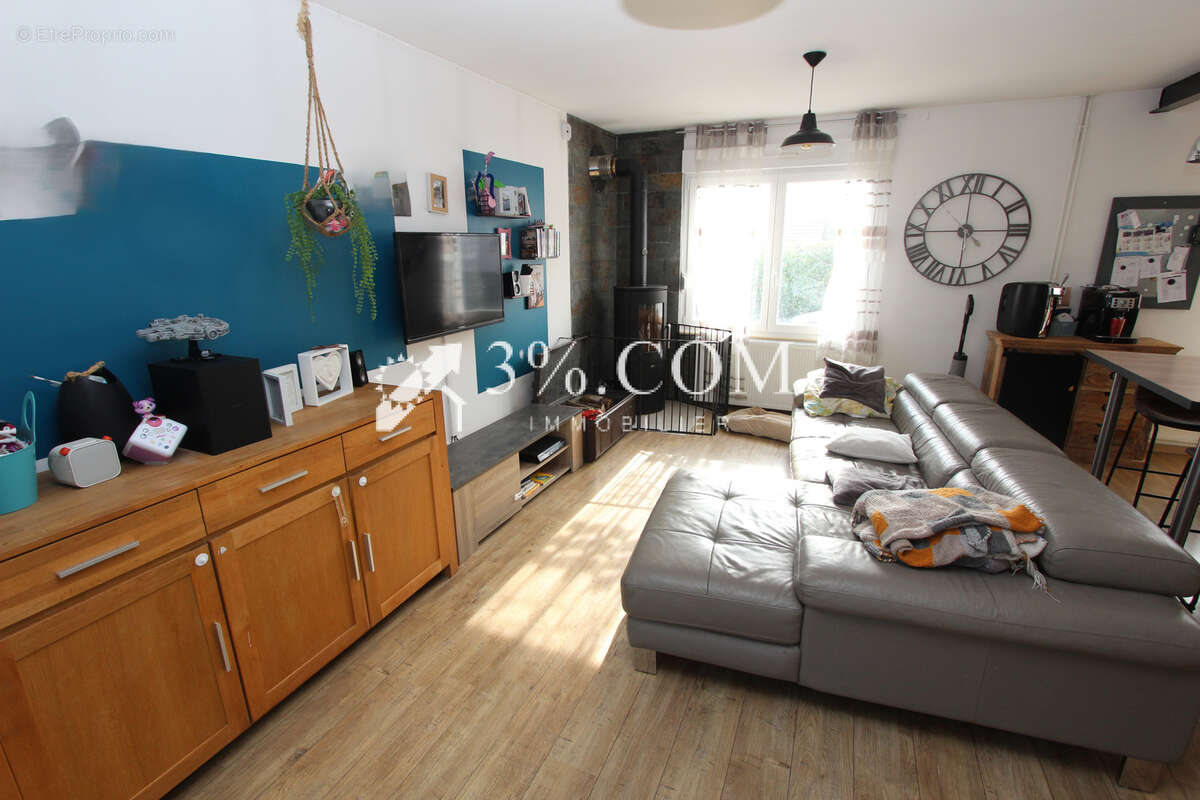 Maison 88 m2 - 2 chambres -1 bureau - Jardin - Garage - photo 2