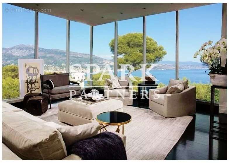 Maison à ROQUEBRUNE-CAP-MARTIN