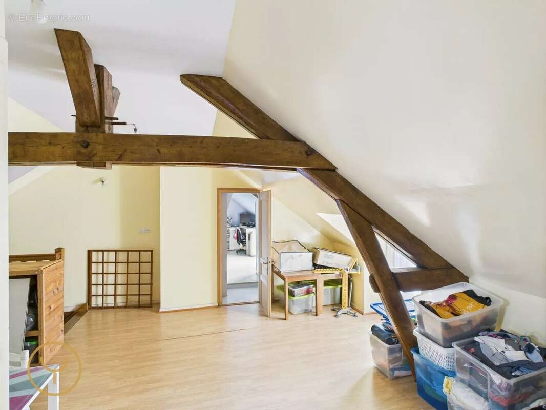 Maison à VALLANT-SAINT-GEORGES