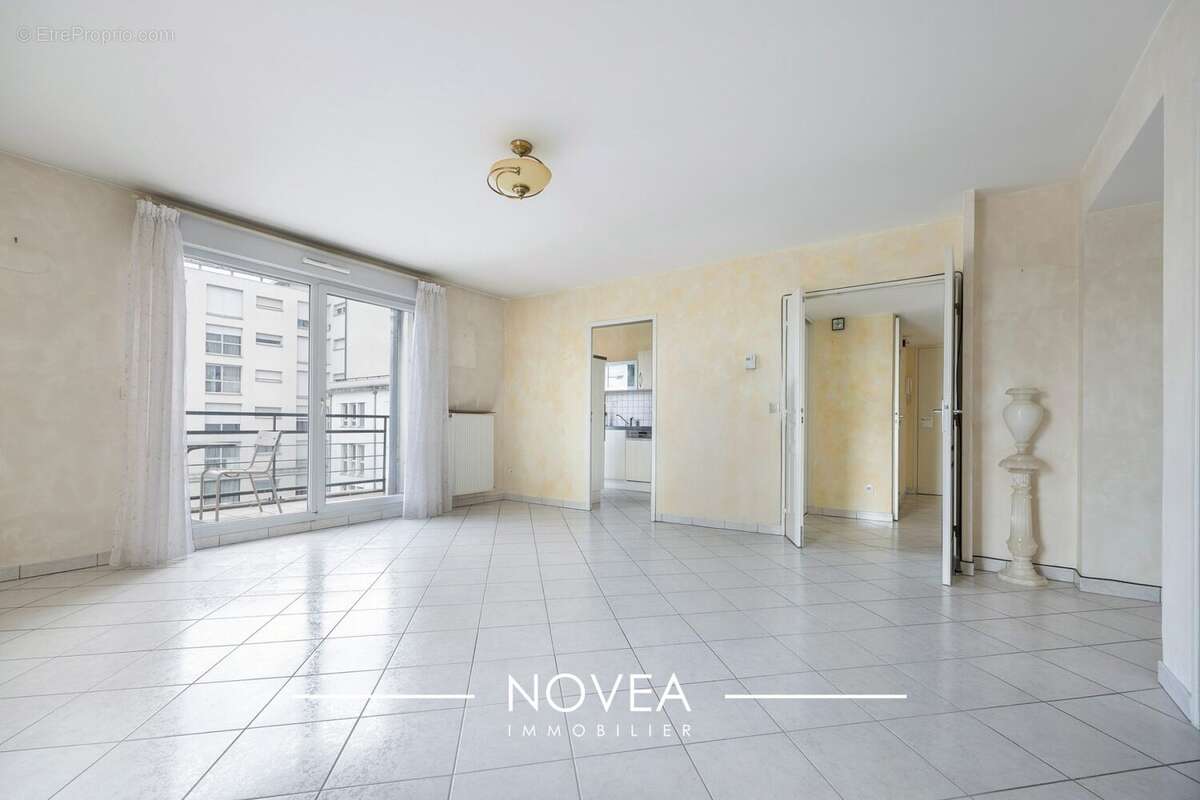 Appartement à LYON-7E