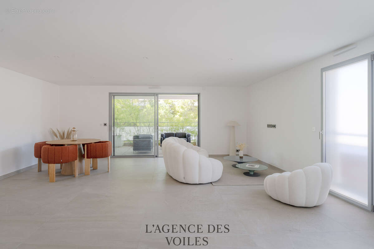 Photo Appartement à Sanary-Sur-Mer au prix de 895 000€
