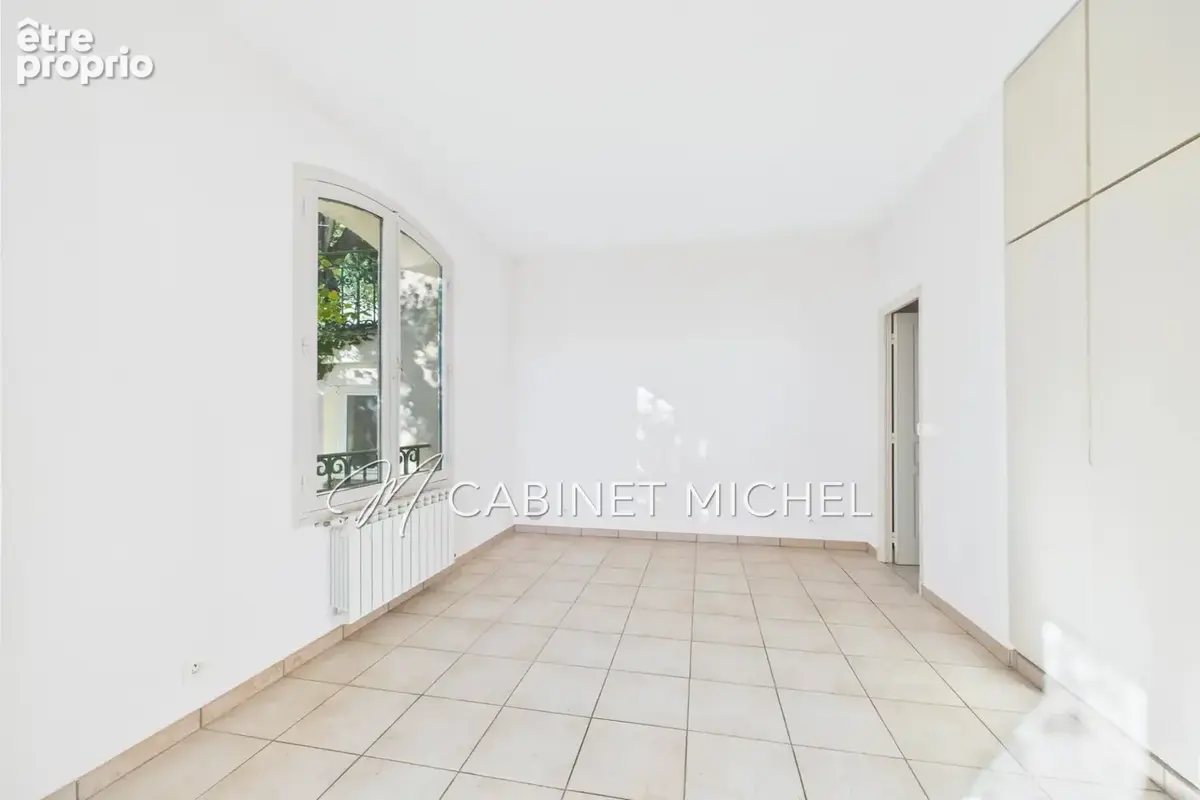 Maison 142 m² à Grasse  - photo 9