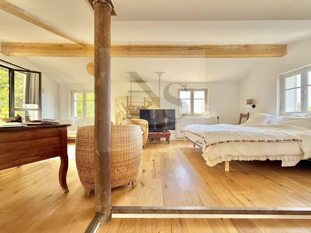 Maison à AIX-EN-PROVENCE