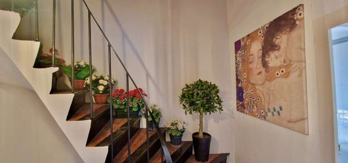 Maison à NEZIGNAN-L&#039;EVEQUE