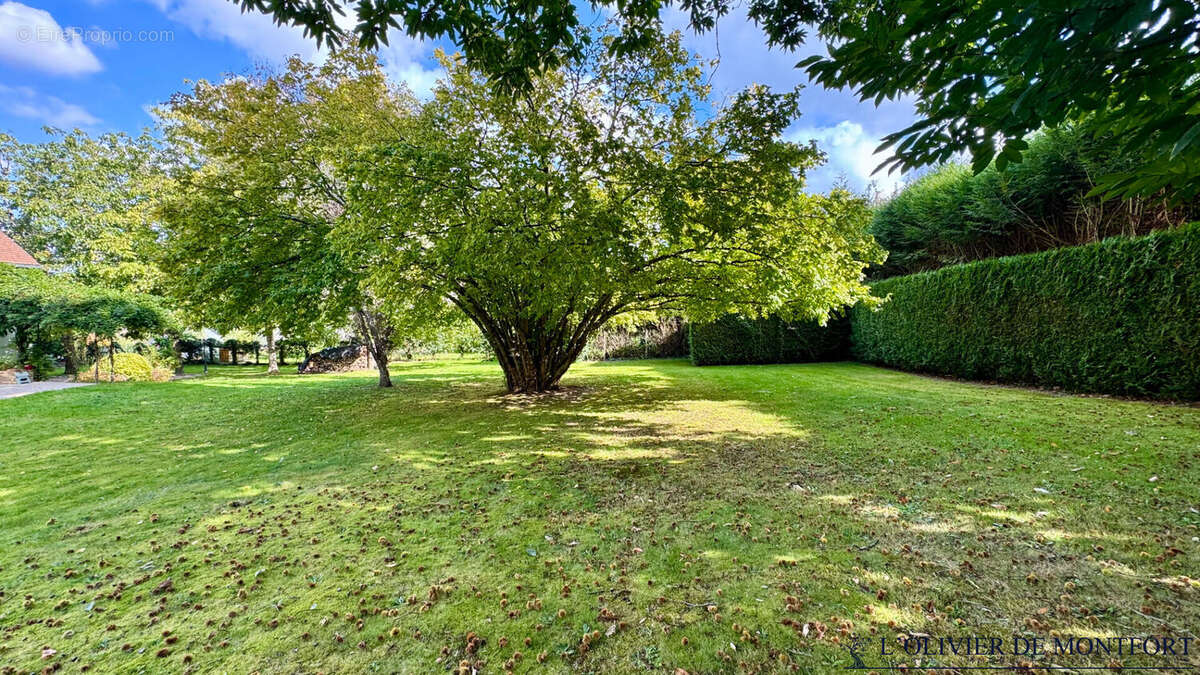 Maison à MONTFORT-L&#039;AMAURY