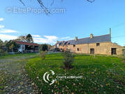 Maison à BAGUER-PICAN