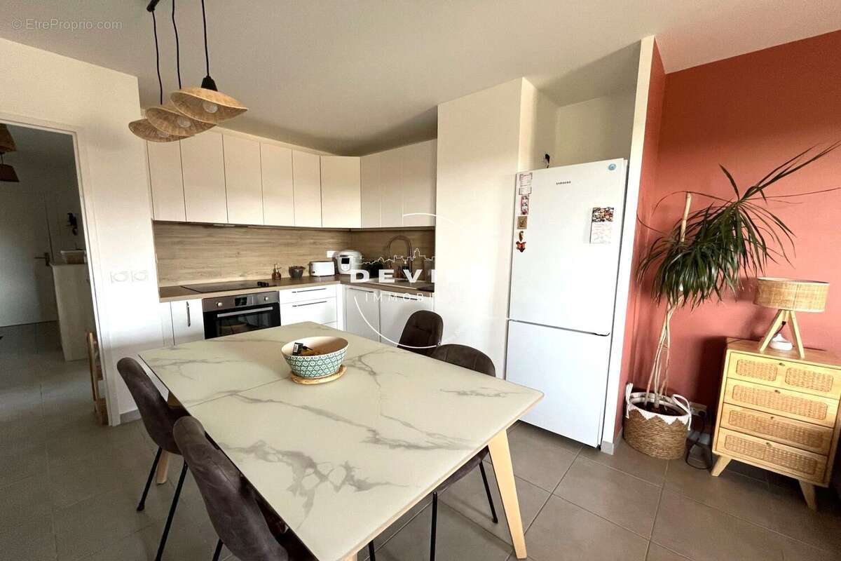 Appartement à SAINT-BRES