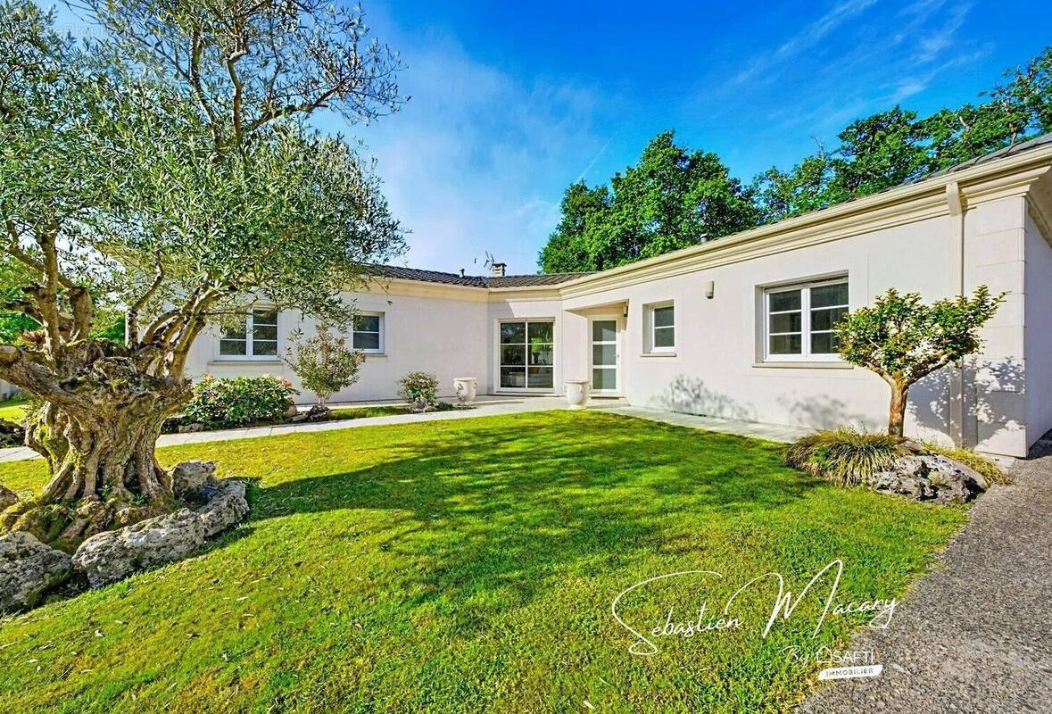 Photo 1 - Maison à PAREMPUYRE