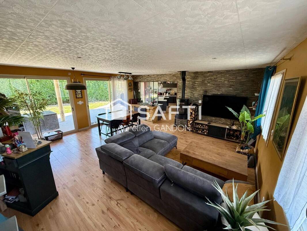 Photo 1 - Maison à CHENY