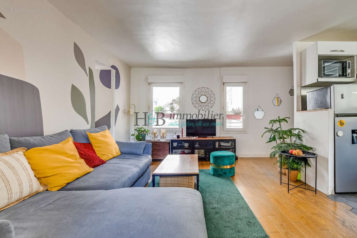 Appartement à PARIS-12E