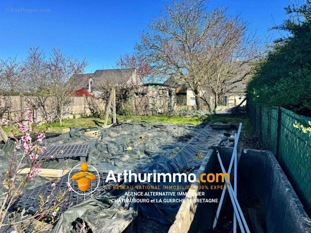 Maison à LA GUERCHE-DE-BRETAGNE