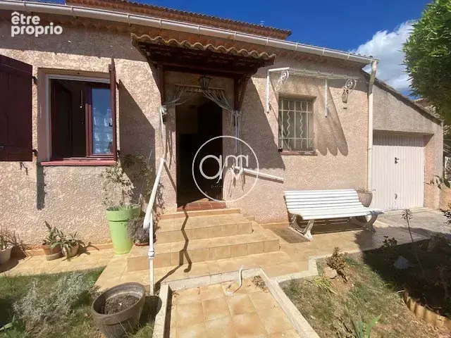 Hyères Maison 4 Pièces avec garage - photo 1