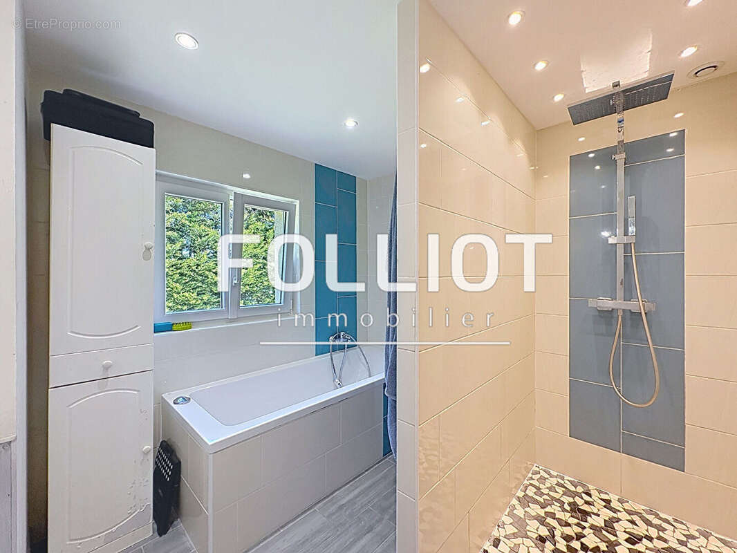 A VENDRE Maison à Saint Amand Villages - 50160 - photo 7