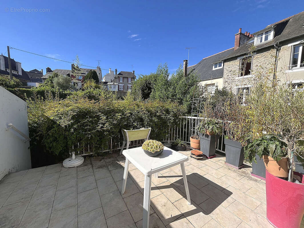 Maison de ville, terrasse sud, garage - photo 9