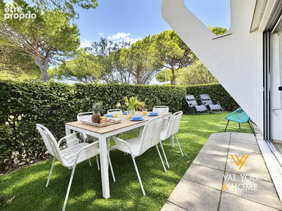 Appartement La Grande Motte   Rez-de-jardin 86 m2 de vie global, 6 couchages, Piscine & Parking - photo 2
