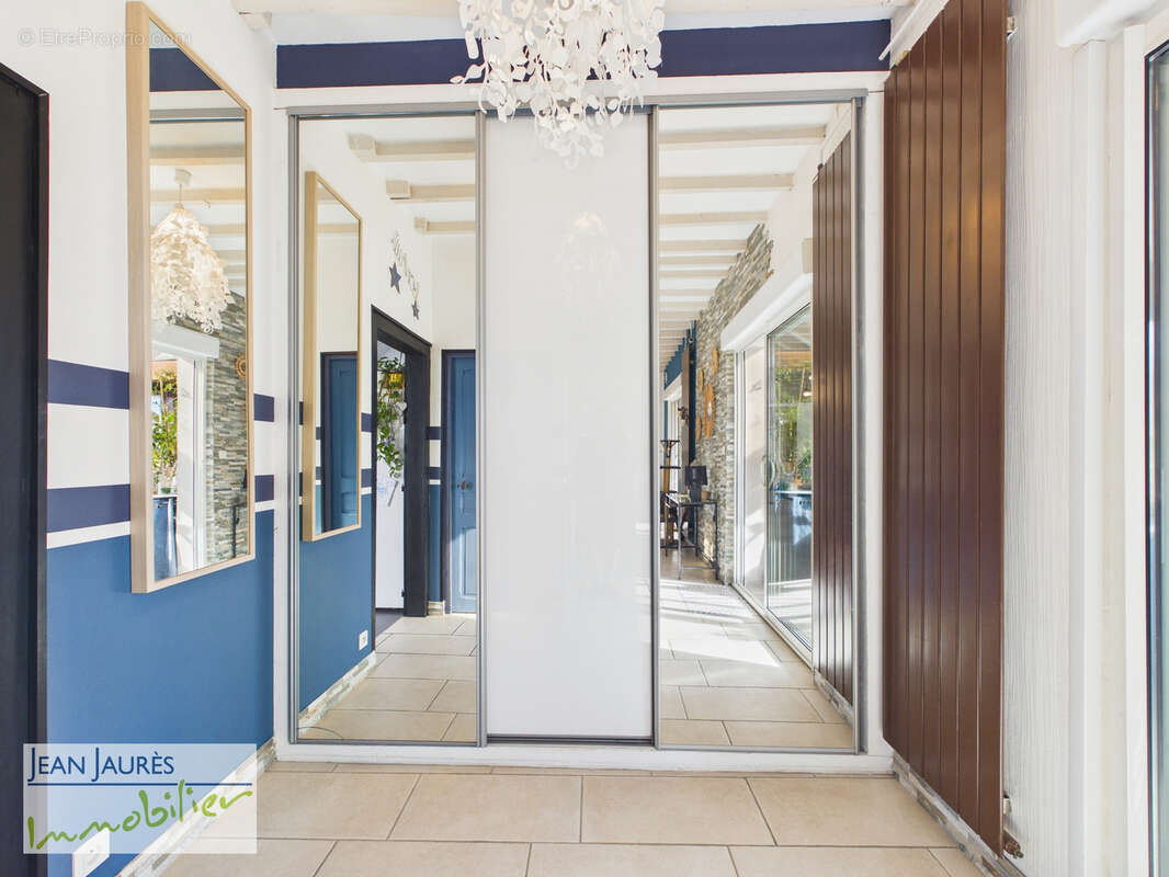 Maison à SAINT-ANDRE-LES-VERGERS