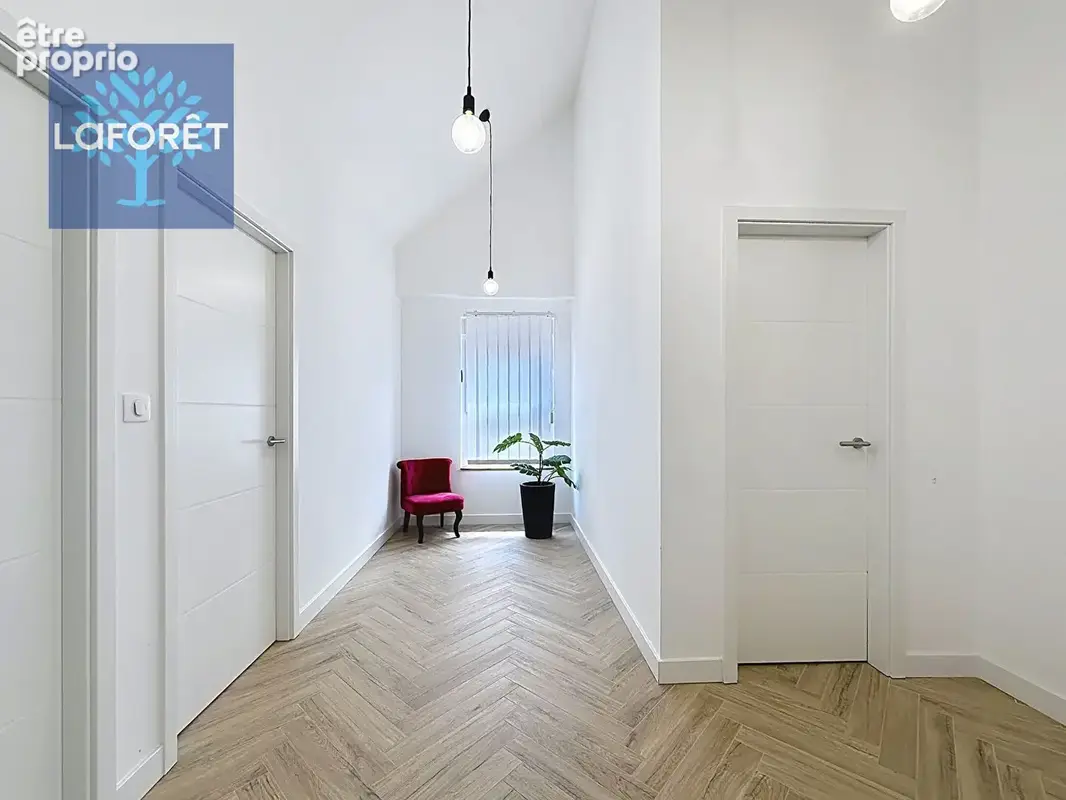 Maison contemporaine de 2025 de 143 m² à Plobsheim - photo 6