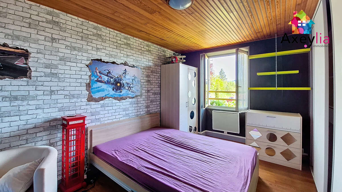 Maison à AIGUEPERSE