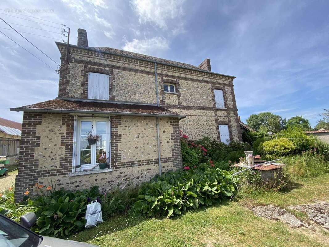 Maison 104 m² à Ailly  - photo 2